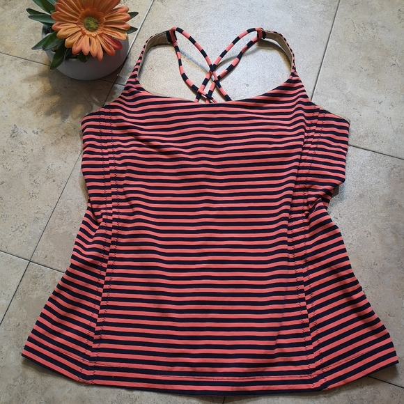 Lululemon Shirt - Picture 4 of 16